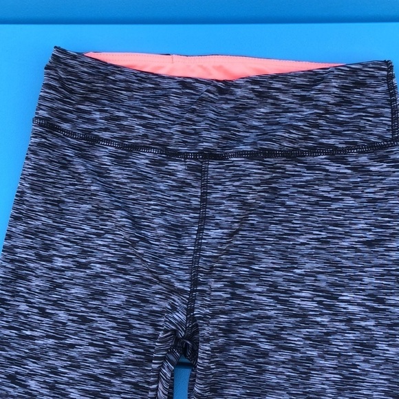 Nwot Athletic Collection Leggings - Picture 2 of 5
